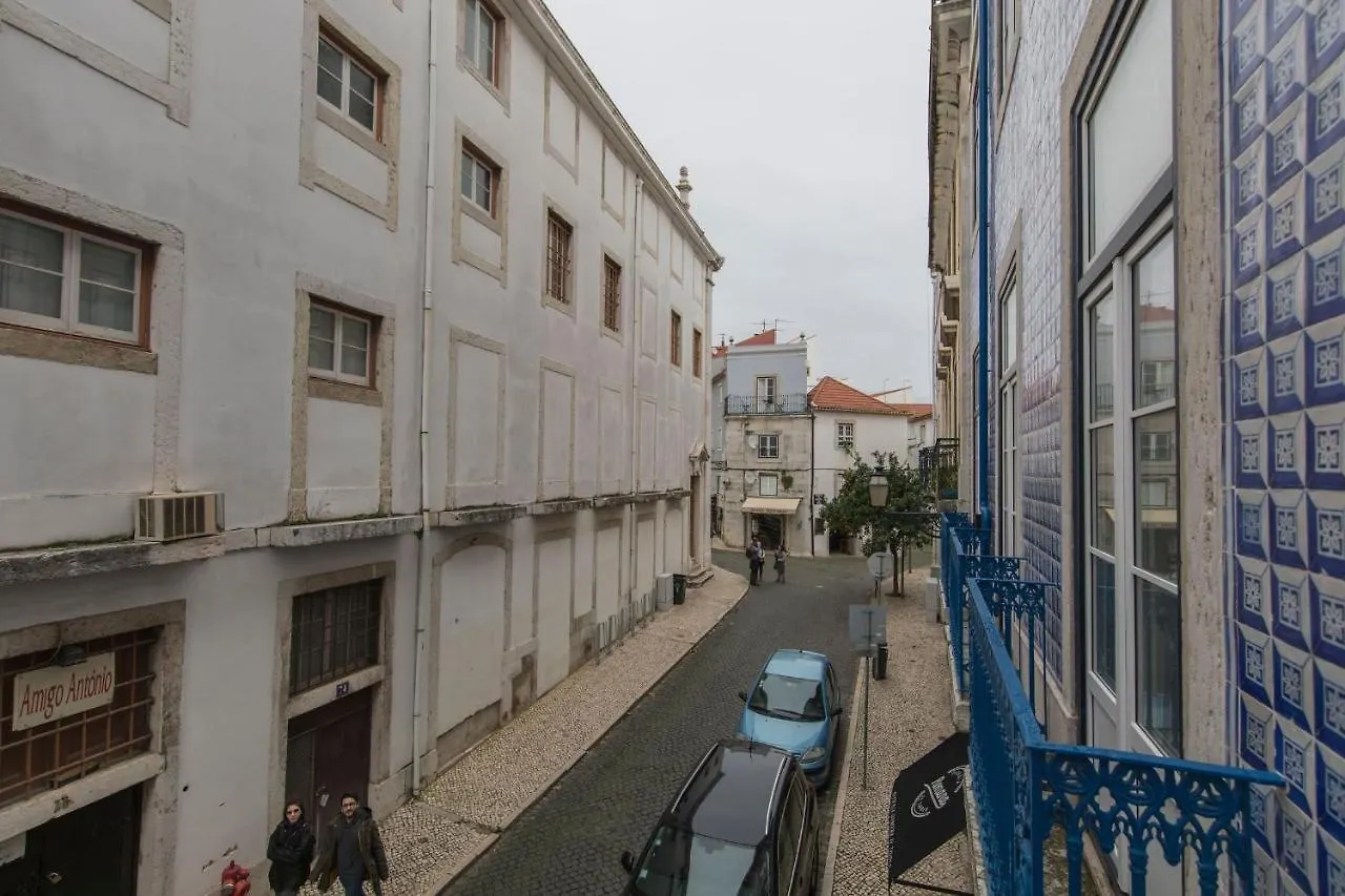 Lovelystay - Cozy Duplex Home In Alfama Lisboa 0*,