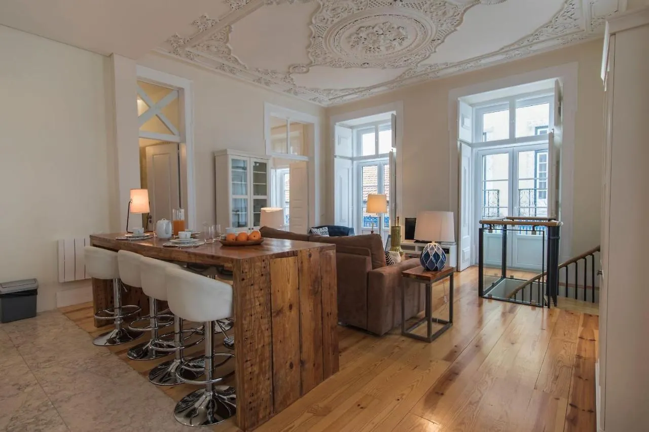 ליסבון Lovelystay - Cozy Duplex Home In Alfama