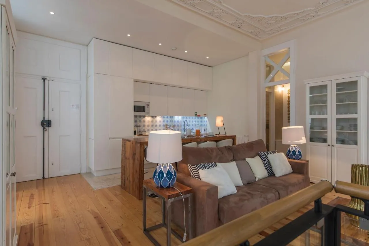 ליסבון Lovelystay - Cozy Duplex Home In Alfama